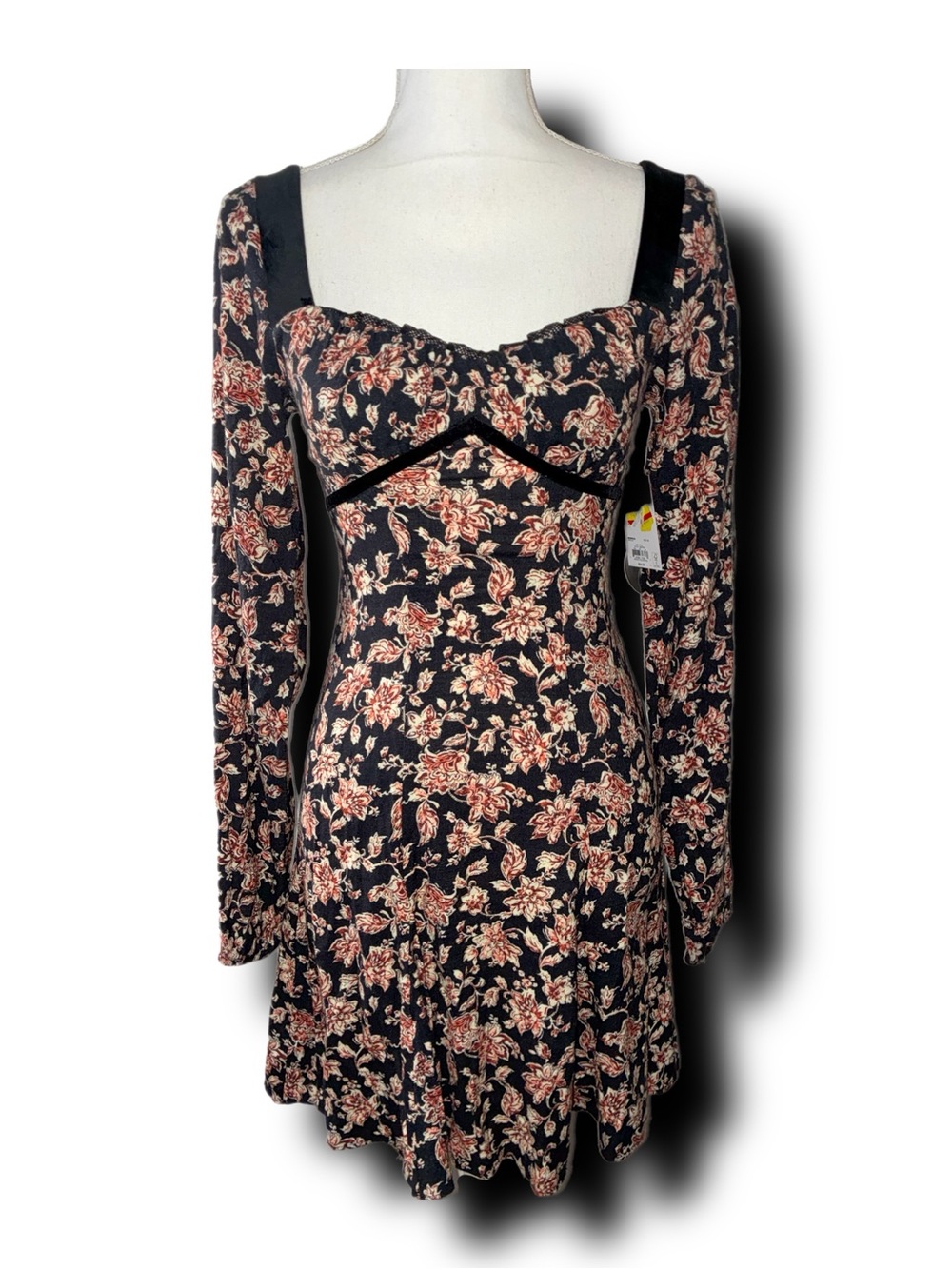 NWT SO Sweetheart Neckline Mini Dress w Velvet & Eyelet Lace Trim Cottage Fall - Picture 5 of 8